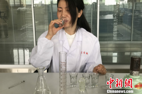 °׾ҵжʮ꣬ӭݾĸ߼ʦ<a target='_blank' href='http://www.chinanews.com/' _fcksavedurl='http://www.chinanews.com/' ></table></a>  